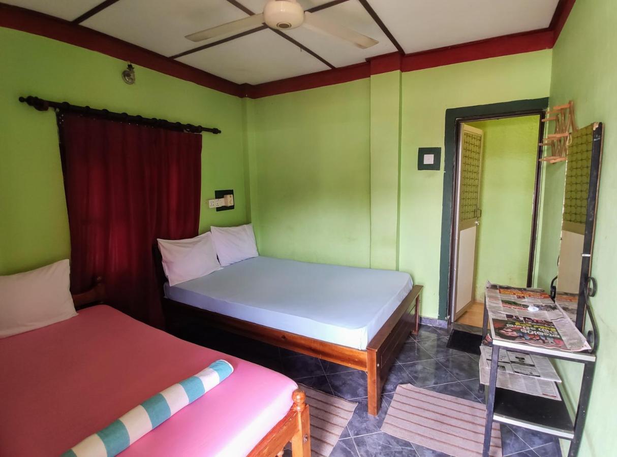 Kandyan Feel Free Homestay エクステリア 写真