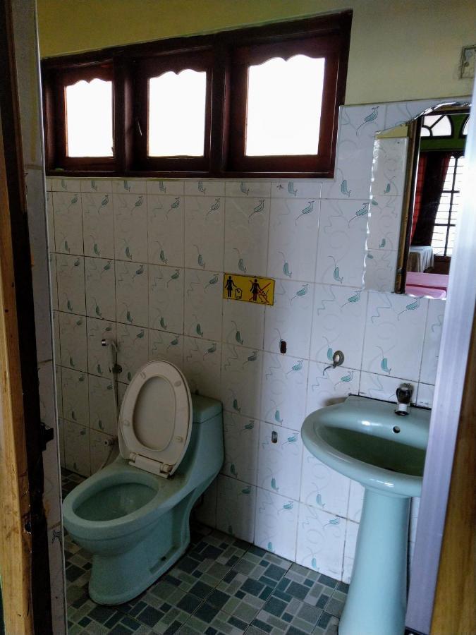 Kandyan Feel Free Homestay エクステリア 写真