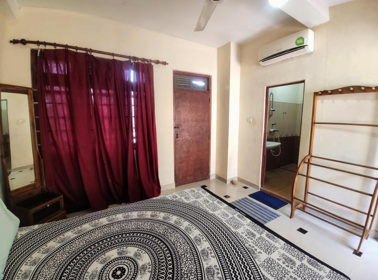 Kandyan Feel Free Homestay エクステリア 写真