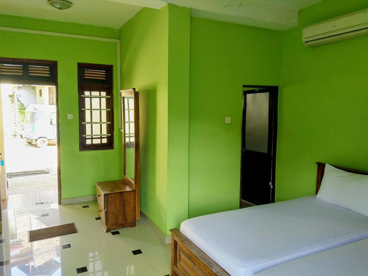 Kandyan Feel Free Homestay エクステリア 写真